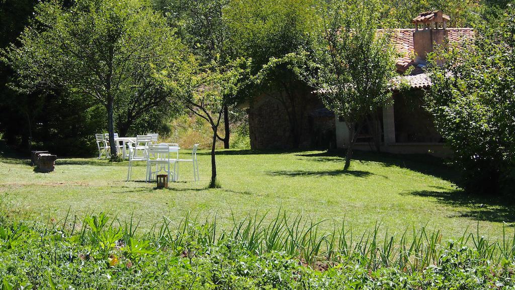 Hostal Mas Pinoses Les Llosses Exterior foto